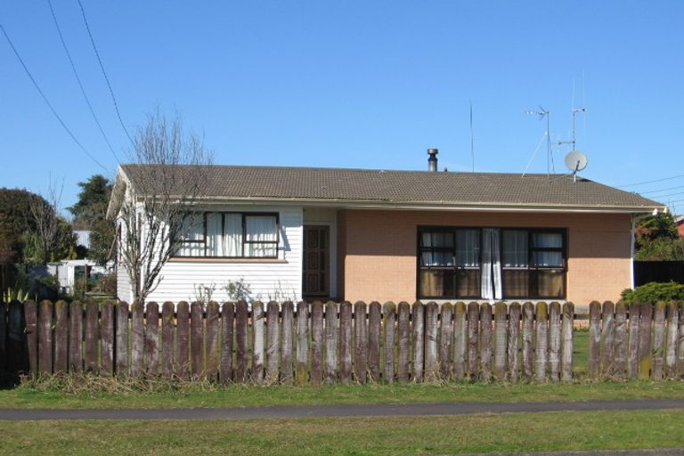 Photo of property in 11 Breckons Avenue, Nawton, Hamilton, 3200