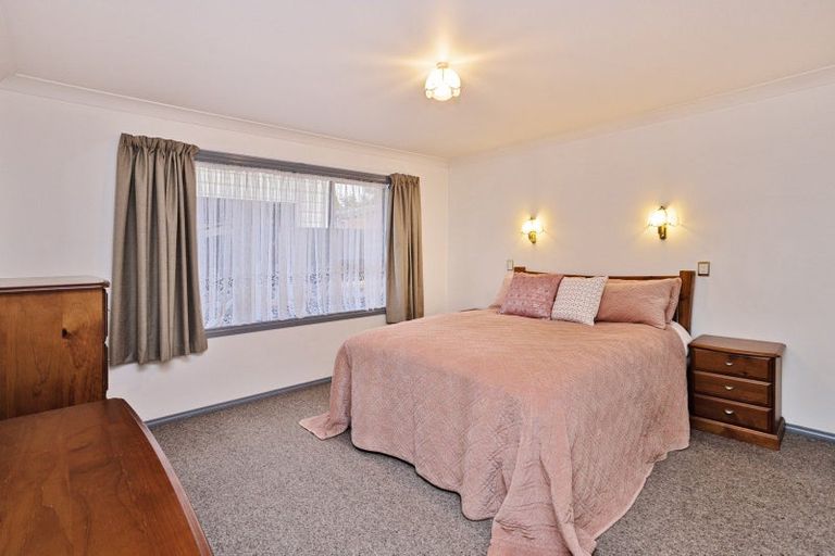 Photo of property in 29 Hardy Street, Strathern, Invercargill, 9812