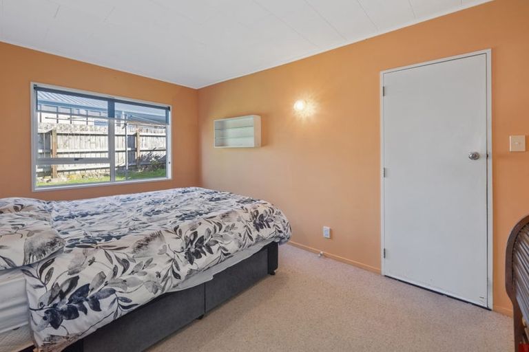 Photo of property in 7 Reeves Road, Acacia Bay, Taupo, 3330
