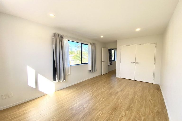 Photo of property in 39c Cutler Street, New Lynn, Auckland, 0600