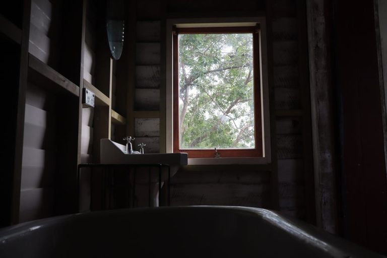 Photo of property in 7 James Road, Maungaturoto, 0587