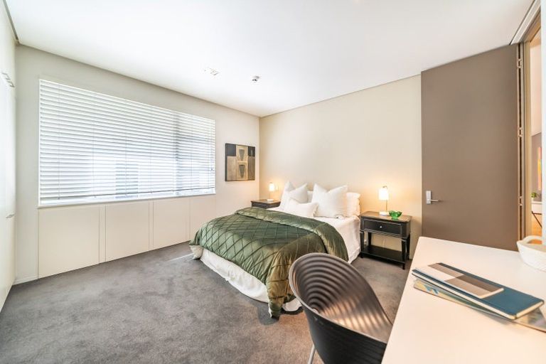 Photo of property in Trieste, 1/346 Oriental Parade, Oriental Bay, Wellington, 6011