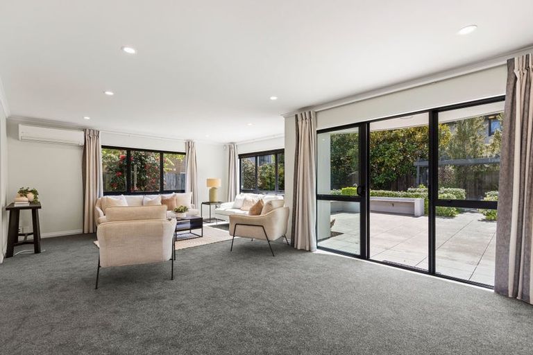 Photo of property in 4 Jane Deans Close, Riccarton, Christchurch, 8011
