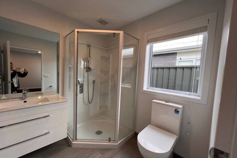 Photo of property in 38 Karearea Avenue, Kenepuru, Porirua, 5022