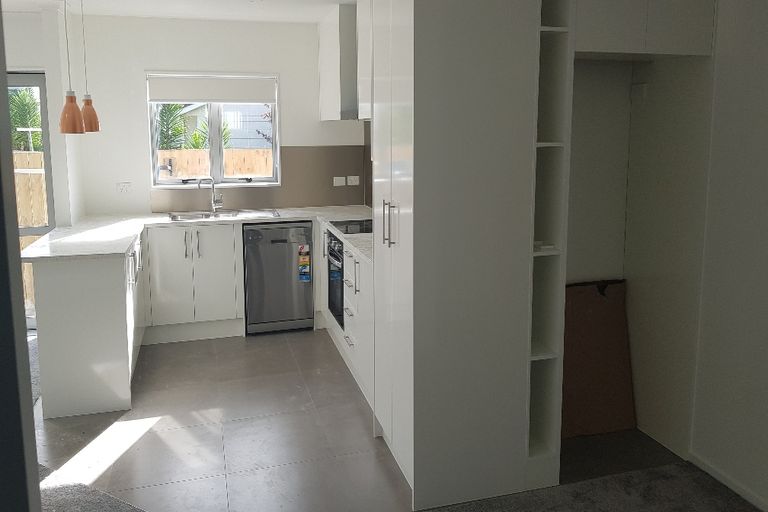 Photo of property in 39d Taka Street, Takanini, 2112