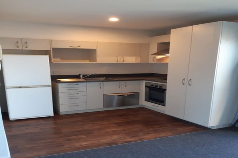 Photo of property in 7/30 Mathesons Road, Phillipstown, Christchurch, 8011