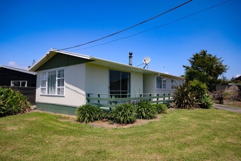 Photo of property in 22 Porritt Street, Ruawai, 0530