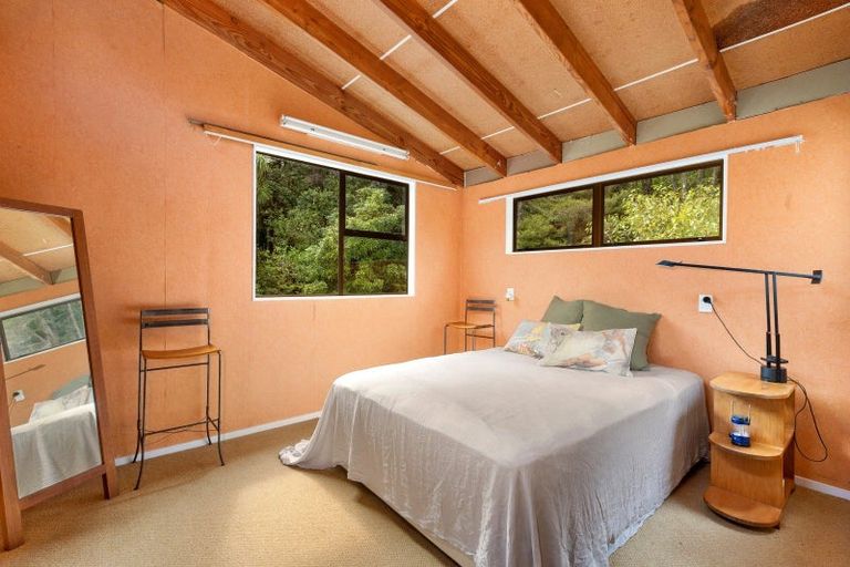 Photo of property in 33 Buckleton Road, Tawharanui Peninsula, Matakana, 0986