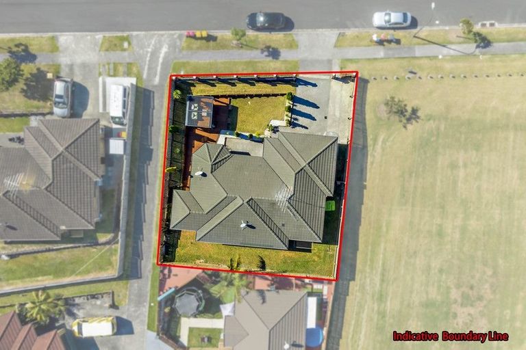 Photo of property in 28 Saralee Drive, Manurewa, Auckland, 2105