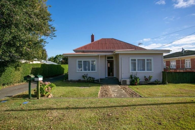 Photo of property in 30 Clare Street, Cambridge, 3434