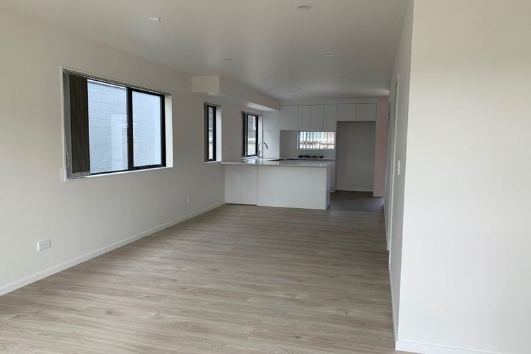 Photo of property in 94d Bay Street, Red Beach, 0932