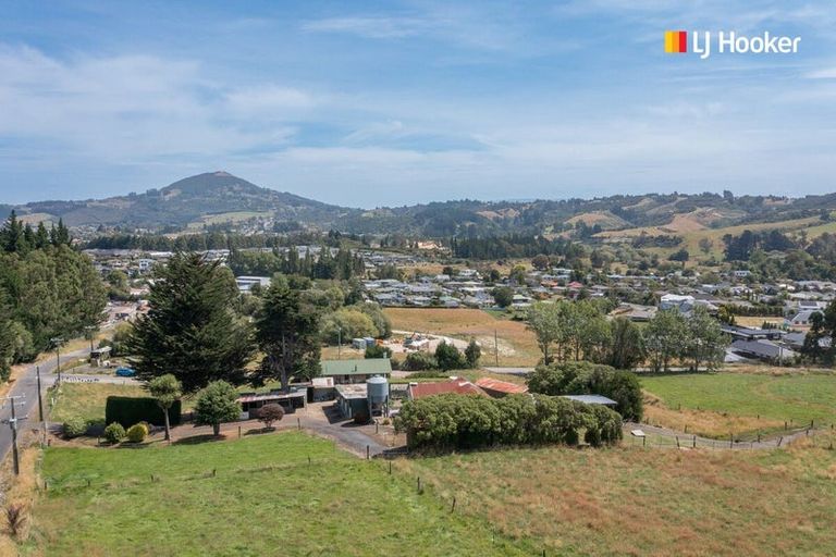 Photo of property in 4 Mcmeakin Road, Abbotsford, Dunedin, 9018