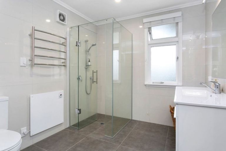 Photo of property in 168 Victoria Street, Cambridge, 3434