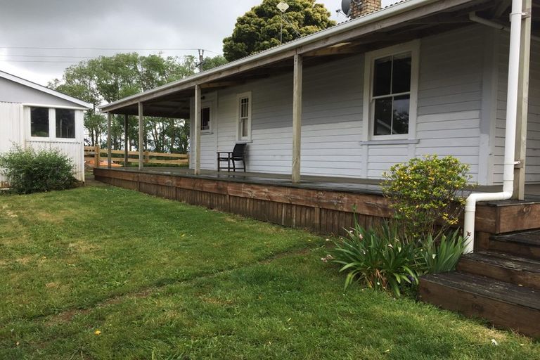 Photo of property in 64 Tuhimata Road, Paerata, Pukekohe, 2676