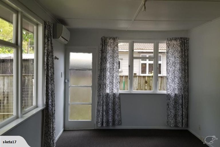 Photo of property in 30a Benge Crescent, Clouston Park, Upper Hutt, 5018