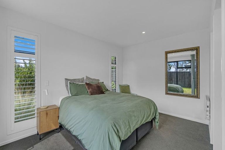 Photo of property in 11 John Raven Lane, Woodend, 7610