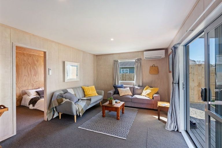 Photo of property in 10a Alexander Road, Raumati Beach, 5032