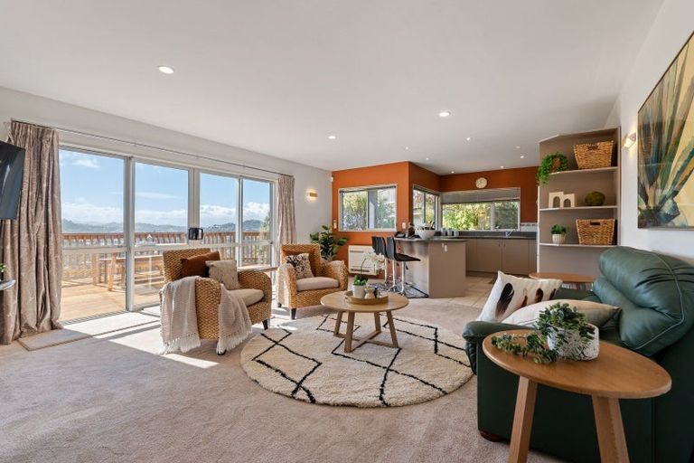 Photo of property in 68 Downing Street, Crofton Downs, Wellington, 6035