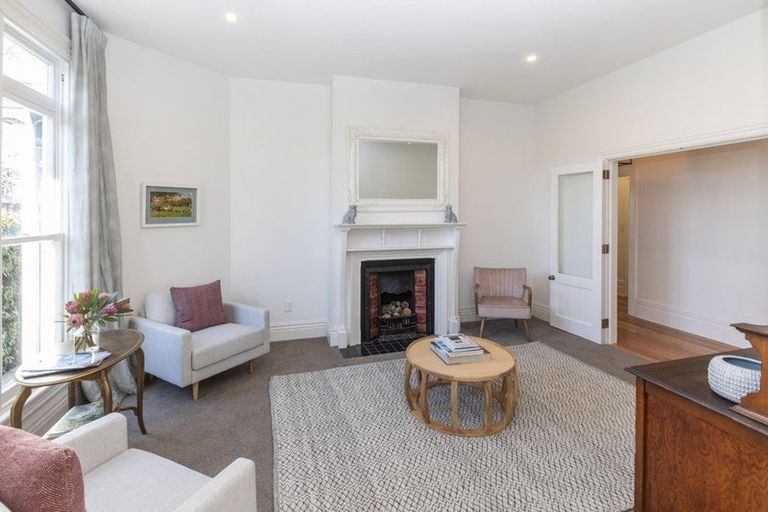 Photo of property in 41 Leinster Road, Merivale, Christchurch, 8014