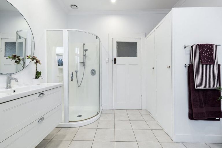 Photo of property in 12 Richmond Street, Fitzroy, New Plymouth, 4312