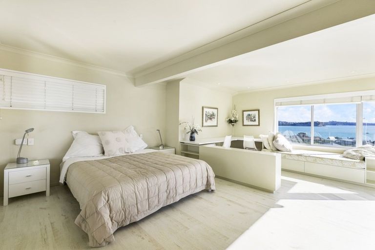 Photo of property in 53a De Luen Avenue, Tindalls Beach, Whangaparaoa, 0930