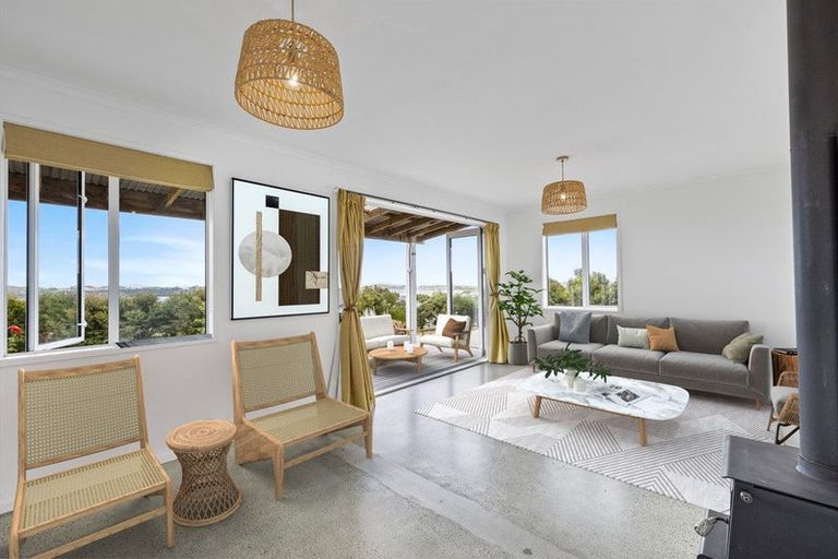 Photo of property in 8 Daphne Place, Mangawhai, 0505