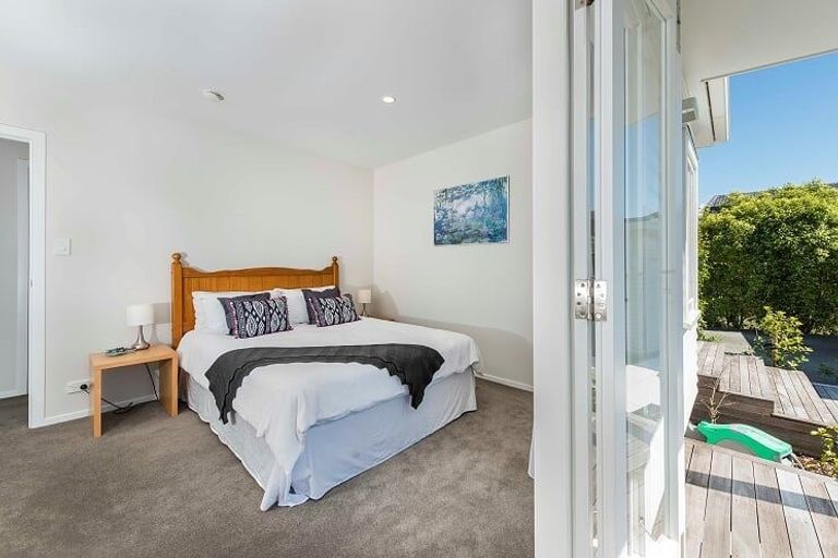 Photo of property in 52a Penzance Road, Mairangi Bay, Auckland, 0630