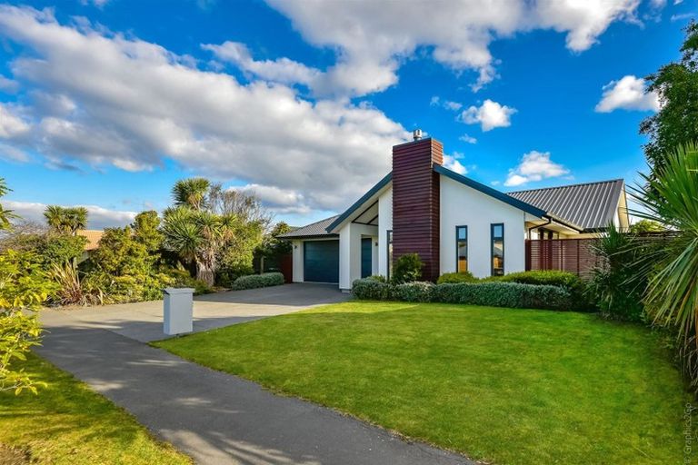 Photo of property in 54 Forest Drive, Parklands, Christchurch, 8083