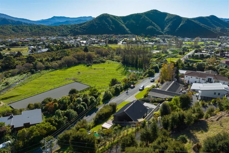 Photo of property in 49 Boons Valley Road, Waikawa, Picton, 7220