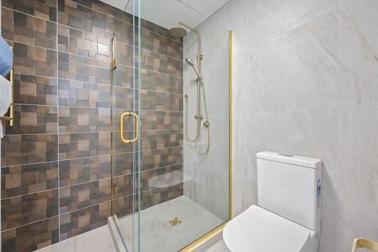 Photo of property in 9a Juliet Avenue, Howick, Auckland, 2014