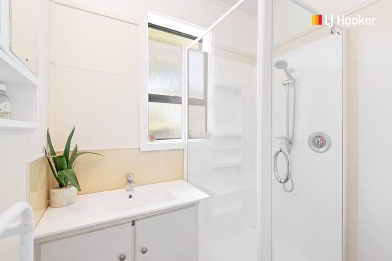 Photo of property in 4 Mcmeakin Road, Abbotsford, Dunedin, 9018