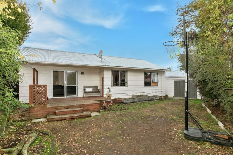 Photo of property in 35a Kuaka Crescent, Bromley, Christchurch, 8062