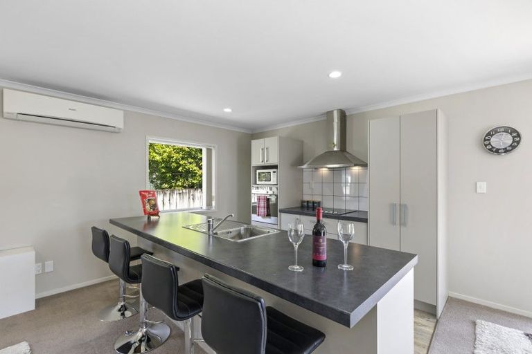 Photo of property in 27 Fraser Crescent, Elderslea, Upper Hutt, 5018