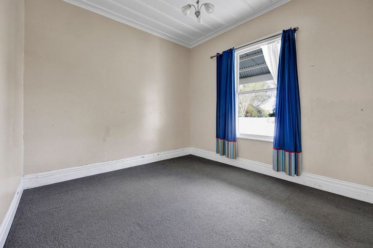 Photo of property in 15 Weld Street, Normanby, Hawera, 4614