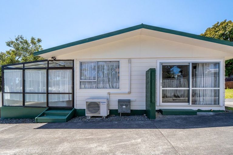 Photo of property in 48 Sole Avenue, Bell Block, New Plymouth, 4312