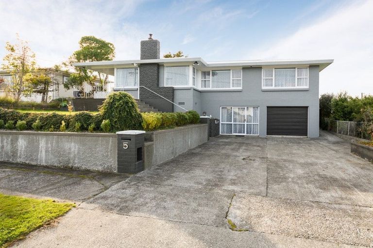 Photo of property in 5 Mcclure Street, Feilding, 4702