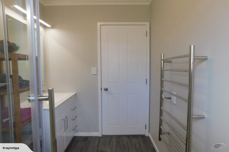 Photo of property in 76a Esmeralda Street, Welcome Bay, Tauranga, 3112