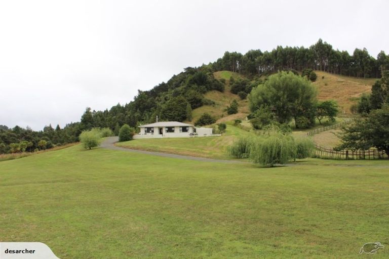 Photo of property in 75 Mick Dillon Road, Tahekeroa, Kaukapakapa, 0873