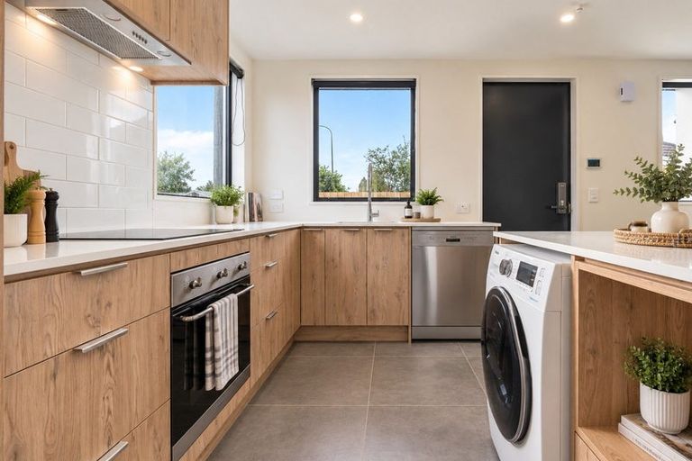 Photo of property in 5/61 Peverel Street, Riccarton, Christchurch, 8041
