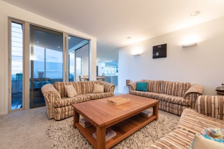 Photo of property in 24a Sunbrae Grove, Mount Maunganui, 3116