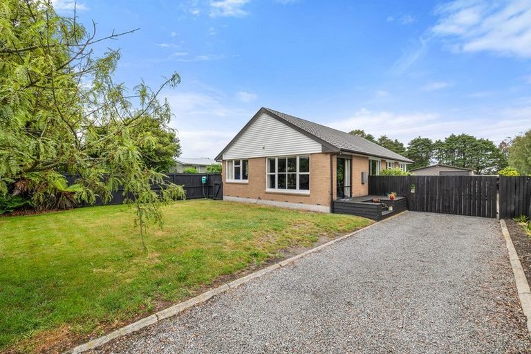 Photo of property in 677 Main South Road, Islington, Christchurch, 8042
