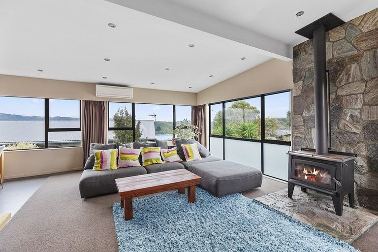 Photo of property in 24 Eskdale Road, Papakowhai, Porirua, 5024