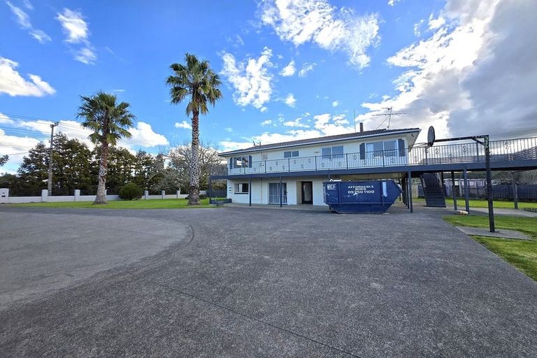 Photo of property in 6 Deacon Road, Riverhead, Kumeu, 0892