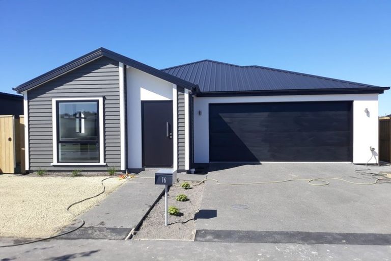 Photo of property in 16 Perendale Street, Belfast, Christchurch, 8051