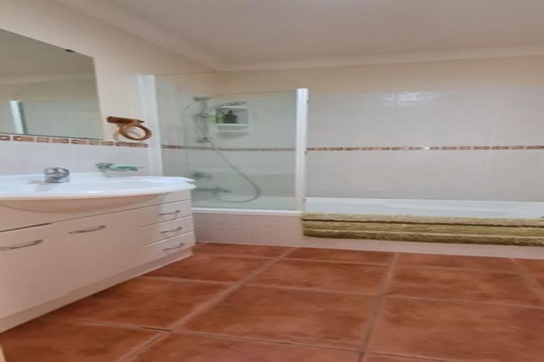 Photo of property in 5 Genesis Place, Flat Bush, Auckland, 2019