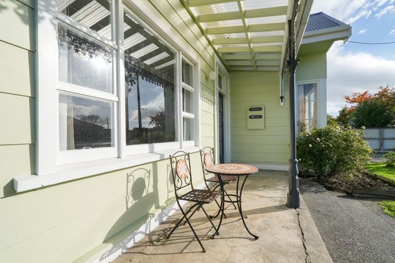 Photo of property in 11 Essex Street, Winton, 9720