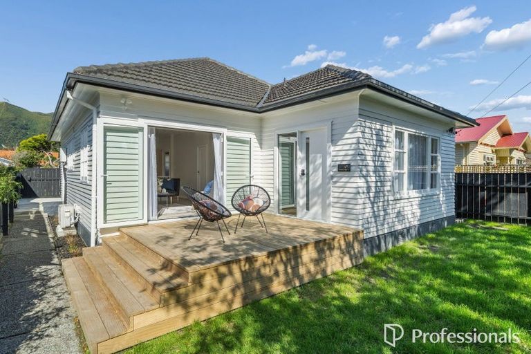 Photo of property in 12 Trafalgar Street, Waiwhetu, Lower Hutt, 5010