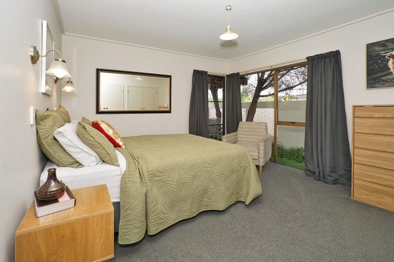 Photo of property in 6 Norma Place, Riverlea, Hamilton, 3216