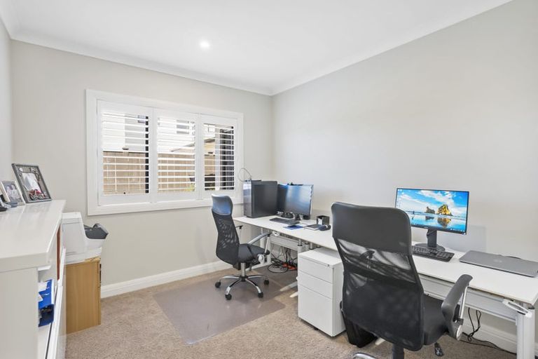 Photo of property in 14 Ringi Lane, Orewa, 0931