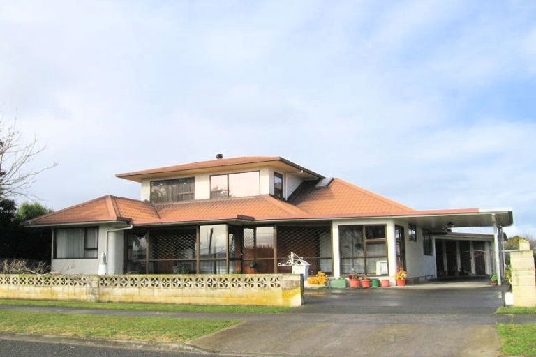 Photo of property in 1313 Jubilee Street, Mayfair, Hastings, 4122